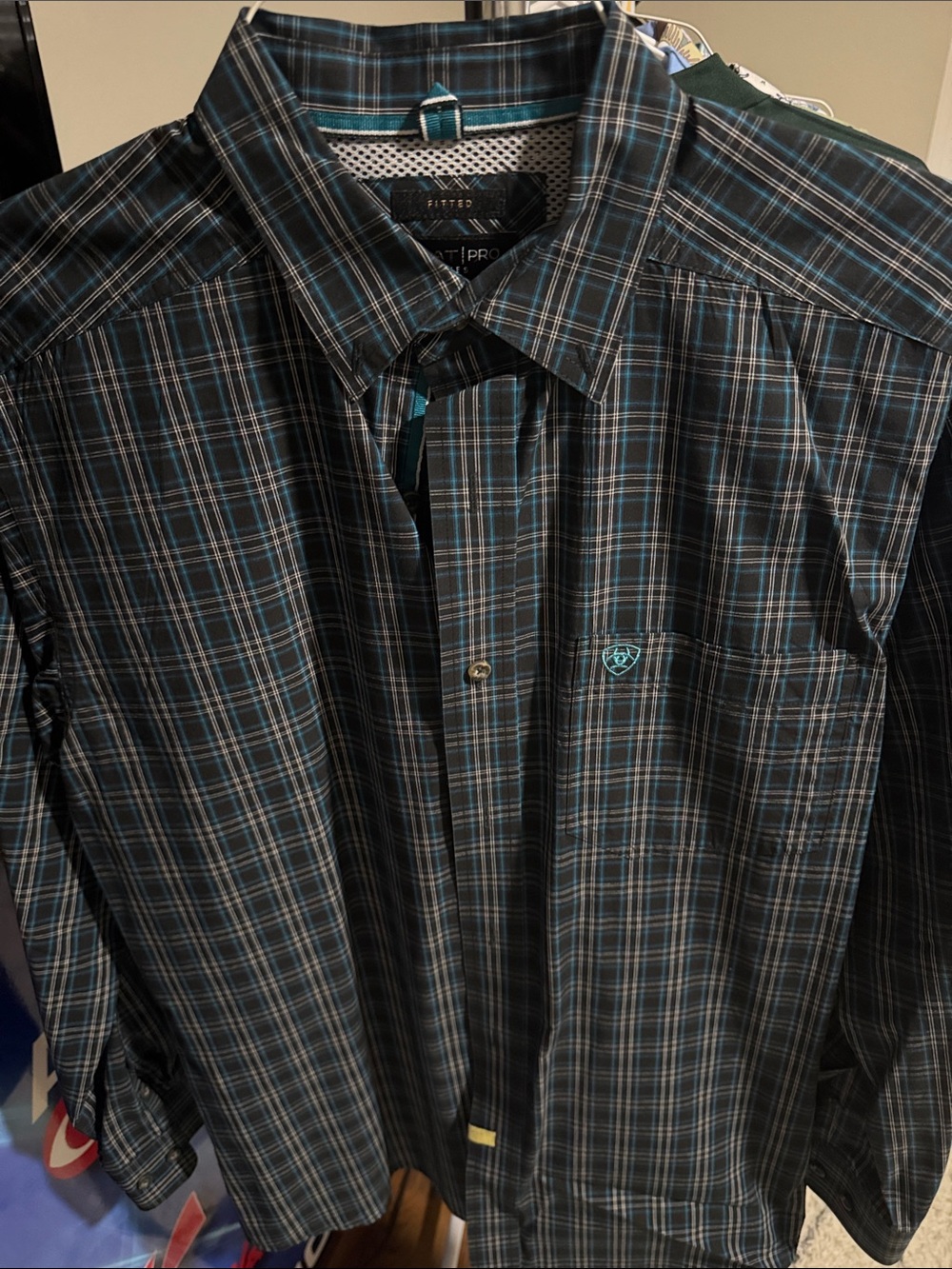 Ariat Pro Series Men’s Black & Teal Plaid Long-Sleeve Shirt